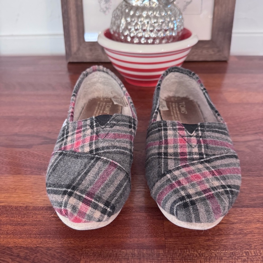 Cozy Plaid Toms